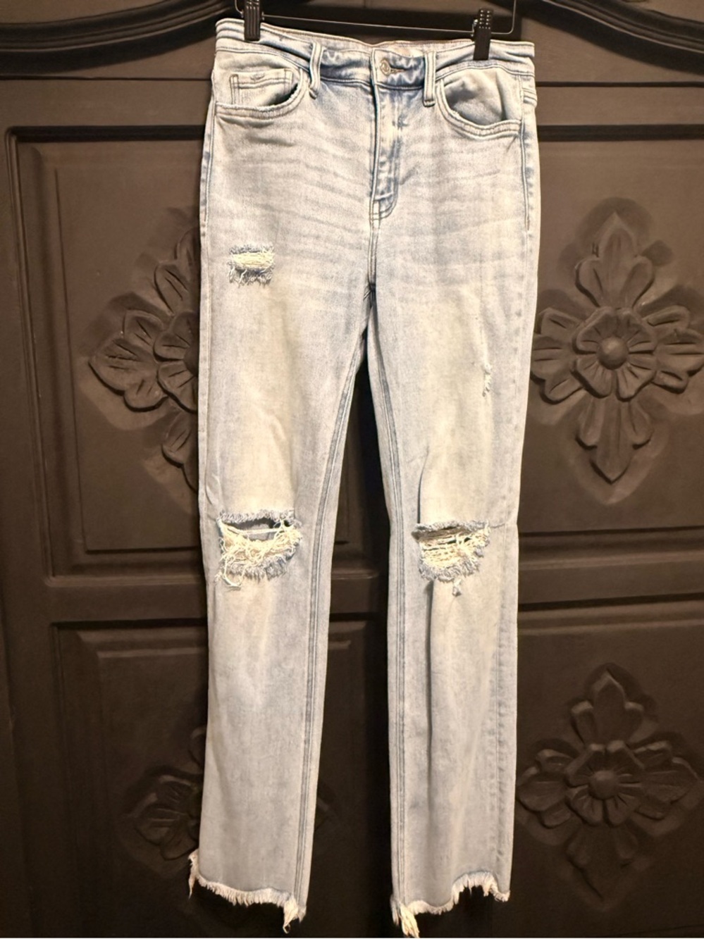 Flying Monkey Light Wash Distressed Women's Jeans raw hem size 28